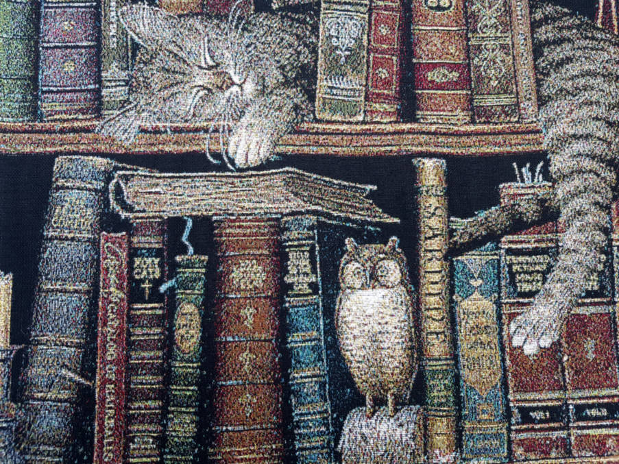 Bookshelf and Cats Wall tapestries Bookshelves - Mille Fleurs Tapestries