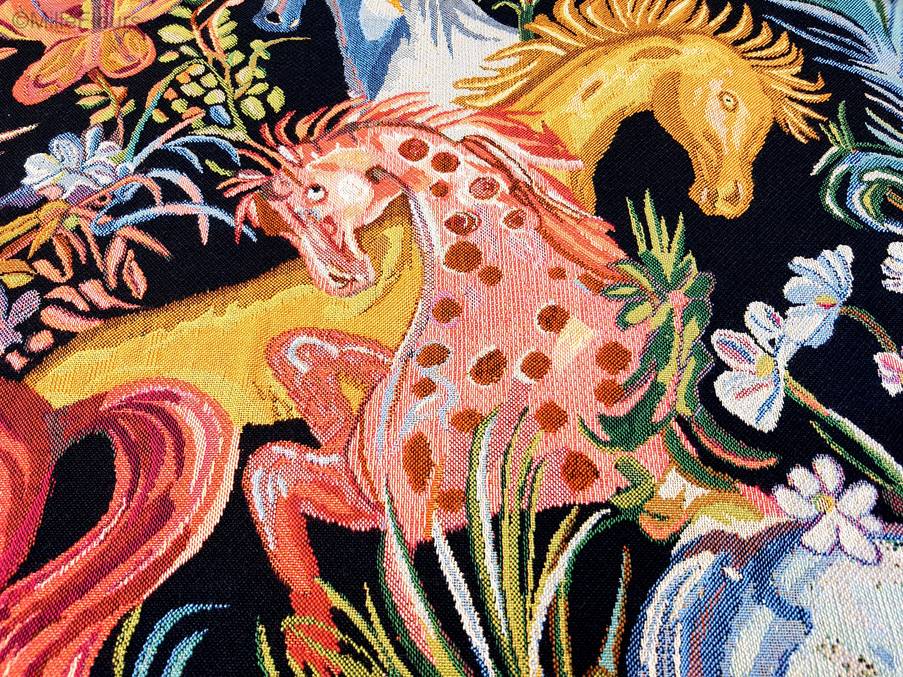 Chevaux et Papillons Tapisseries murales Art Contemporain - Mille Fleurs Tapestries