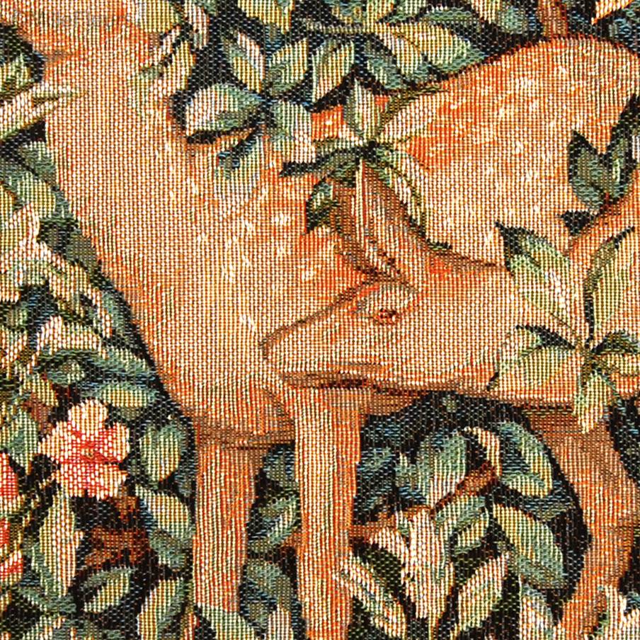 Deux Cerfs (William Morris) Housses de coussin William Morris & Co - Mille Fleurs Tapestries