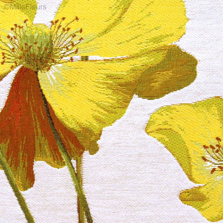 Deux Coquelicots Jaunes Housses de coussin Coquelicots - Mille Fleurs Tapestries