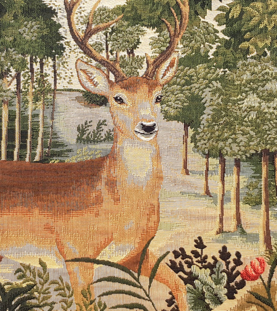 Cerf dans la Forêt Housses de coussin Cerfs - Mille Fleurs Tapestries