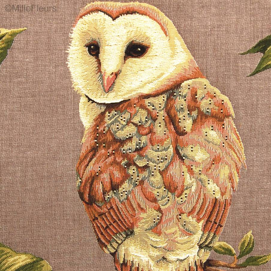 Owl on Branch Tapestry cushions Birds - Mille Fleurs Tapestries