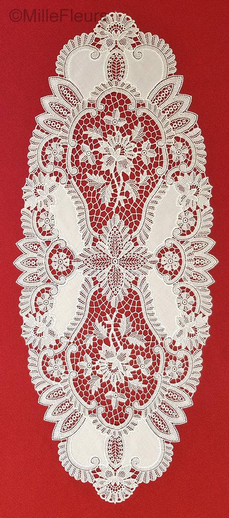 Oval Lace & Brocade Guipure Lace - Mille Fleurs Tapestries