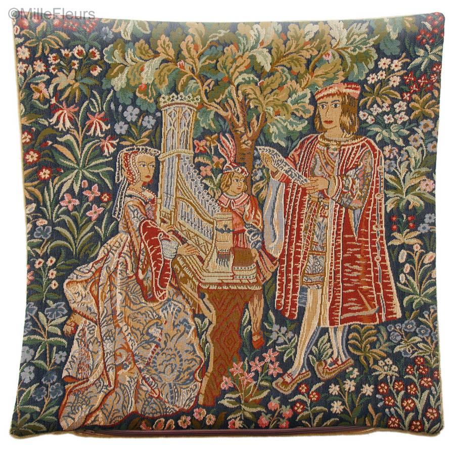 Señora con Órganos Fundas de cojín Medieval - Mille Fleurs Tapestries