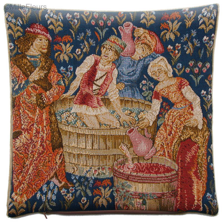 Wine Press Tapestry cushions Grapes Harvest - Mille Fleurs Tapestries